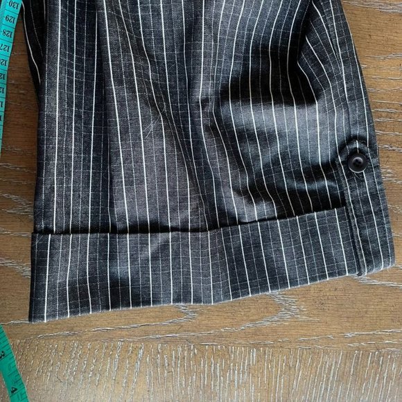 EUC Larry Levine Capri Pants - Picture 3 of 5